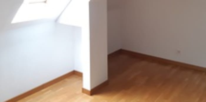 Image 6 sur 9 - Maison/villa  ·  Location · Giraumont (60150) · 4 pièces · 77m²