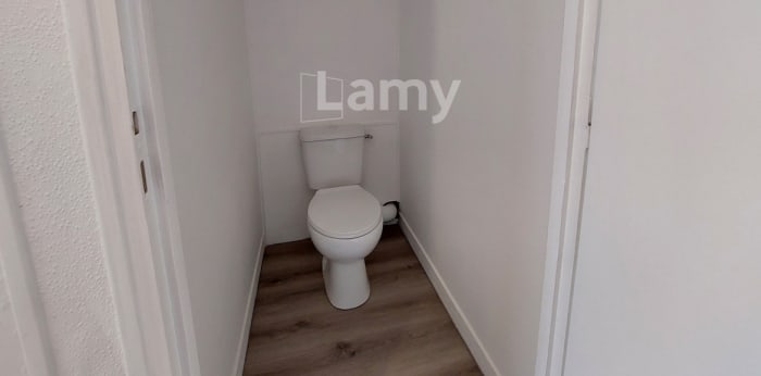 Image 9 sur 10 - Appartement  ·  Location · Les Sables D Olonne (85100) · 2 pièces · 42m²