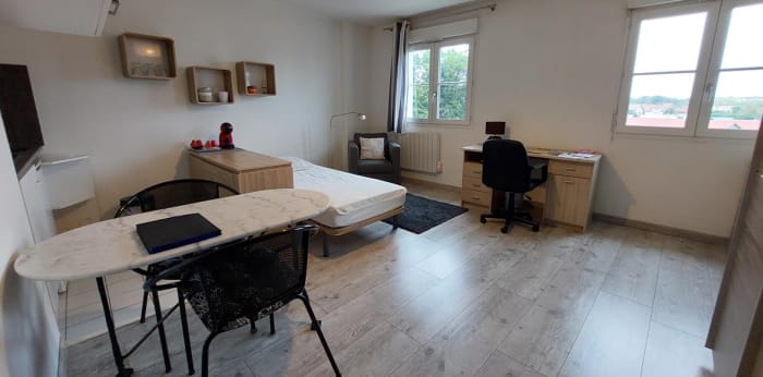 Image 2 sur 13 - Appartement  ·  Location · Besancon (25000) · 1 pièce · 27m²