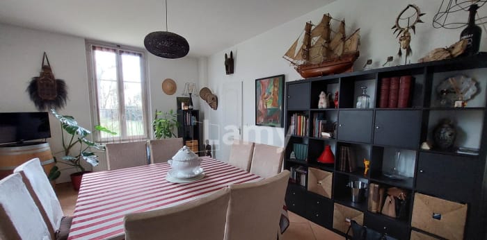 Image 3 sur 6 - Maison/villa  ·  Location · Neac (33500) · 5 pièces · 153m²