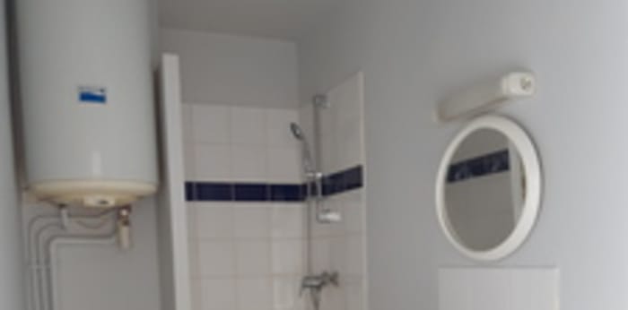 Image 5 sur 7 - Appartement  ·  Location · Sens (89100) · 2 pièces · 32m²