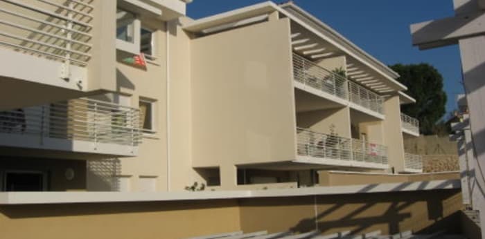 Image 1 sur 3 - Appartement  ·  Location · Salon De Provence (13300) · 3 pièces · 69m²