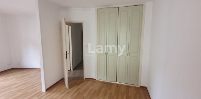 Image 4 sur 11 - Appartement  ·  Location · Vesoul (70000) · 3 pièces · 67m²