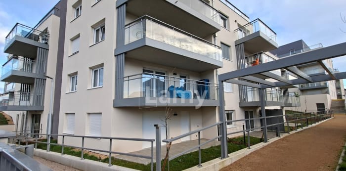 Image 1 sur 7 - Appartement  ·  Location · Clermont Ferrand (63000) · 2 pièces · 42m²