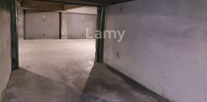 Image 6 sur 6 - Parking/box  ·  Location · Grenoble (38100) · 12m²