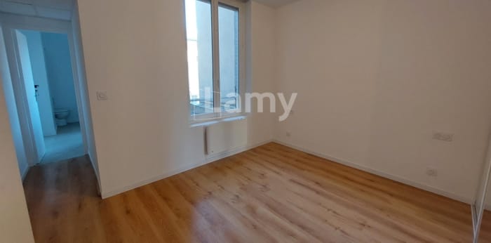 Image 4 sur 8 - Appartement  ·  Location · Reims (51100) · 2 pièces · 40m²