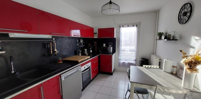 Image 5 sur 11 - Appartement  ·  Location · Eybens (38320) · 3 pièces · 61m²