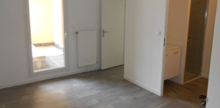 Image 4 sur 5 - Appartement  ·  Location · Orleans (45000) · 2 pièces · 42m²