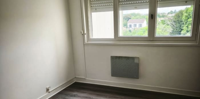 Image 1 sur 4 - Appartement  ·  Location · Angouleme (16000) · 2 pièces · 56m²