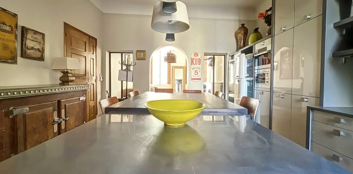 Image 4 sur 10 - Appartement  ·  Location · Aix En Provence (13100) · 4 pièces · 114m²