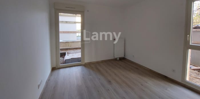Image 2 sur 6 - Appartement  ·  Location · Amiens (80000) · 3 pièces · 63m²