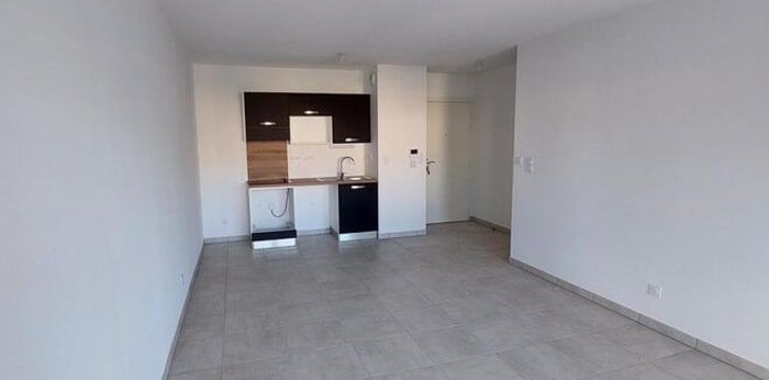Image 6 sur 14 - Appartement  ·  Location · Nimes (30900) · 3 pièces · 61m²
