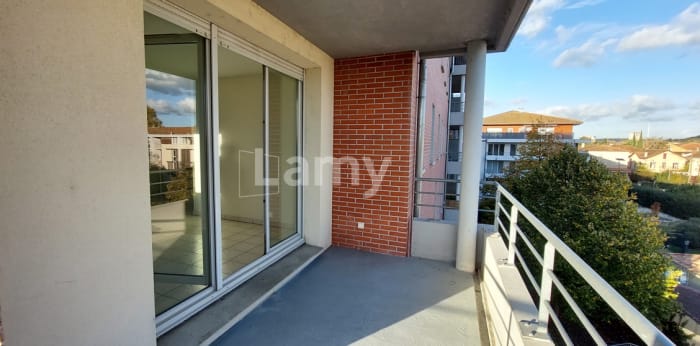 Image 6 sur 7 - Appartement  ·  Location · Agen (47000) · 3 pièces · 62m²