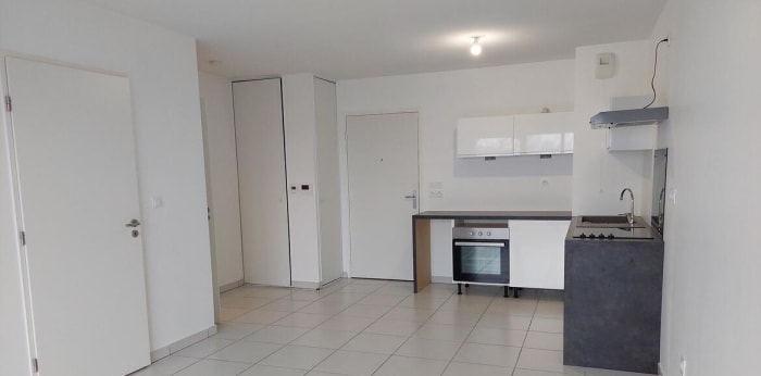 Image 1 sur 12 - Appartement  ·  Location · Dijon (21000) · 2 pièces · 43m²