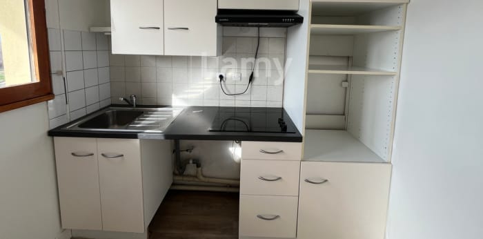 Image 4 sur 11 - Appartement  ·  Location · Marseille (13009) · 2 pièces · 41m²