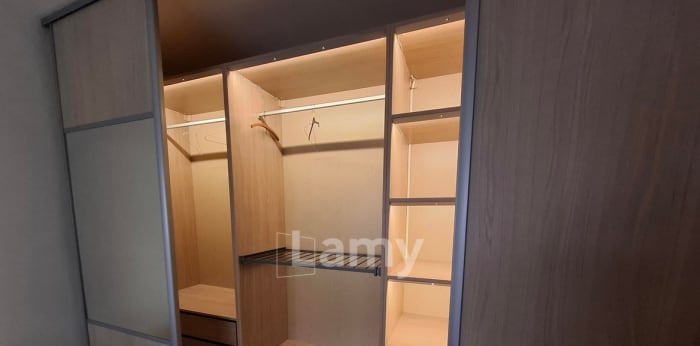 Image 6 sur 12 - Appartement  ·  Location · Marseille (13005) · 2 pièces · 48m²