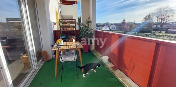 Image 3 sur 7 - Appartement  ·  Location · Ustaritz (64480) · 4 pièces · 79m²