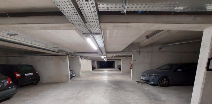 Image 10 sur 10 - Parking/box  ·  Location · Marseille (13009) · 15m²