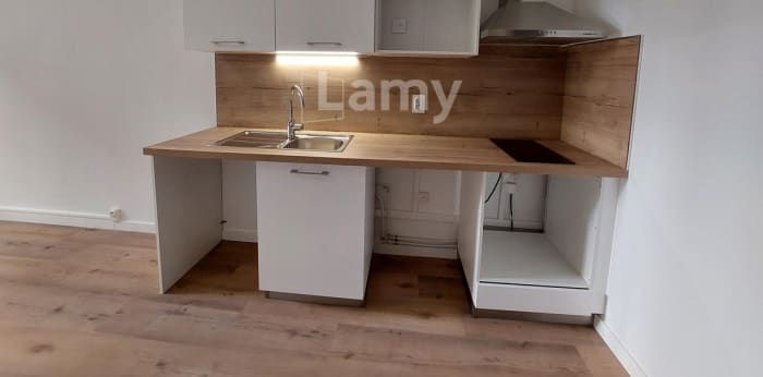 Image 2 sur 7 - Appartement  ·  Location · Grenoble (38100) · 1 pièce · 23m²