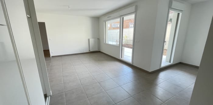 Image 2 sur 8 - Appartement  ·  Location · Villefranche Sur Saone (69400) · 3 pièces · 64m²