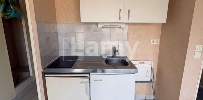 Image 4 sur 6 - Appartement  ·  Location · Rennes (35000) · 1 pièce · 31m²