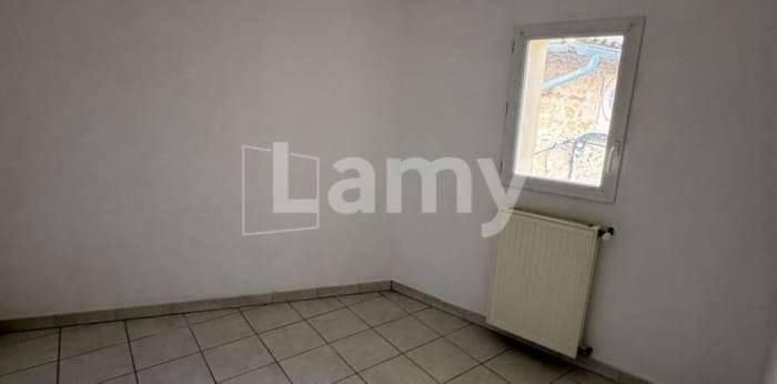 Image 6 sur 18 - Maison/villa  ·  Location · Piolenc (84420) · 5 pièces · 128m²