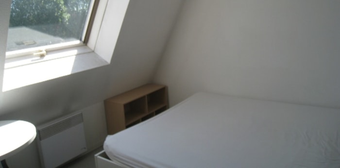 Image 3 sur 3 - Appartement  ·  Location · Lille (59800) · 2 pièces · 28m²