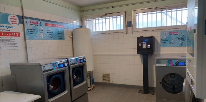 Image 8 sur 10 - Appartement  ·  Location · Dijon (21000) · 1 pièce · 18m²