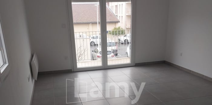 Image 1 sur 8 - Appartement  ·  Location · Eaunes (31600) · 3 pièces · 57m²