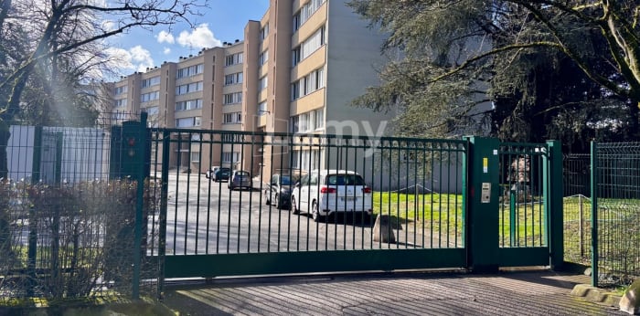 Image 6 sur 7 - Appartement  ·  Location · Lyon (69005) · 4 pièces · 77m²