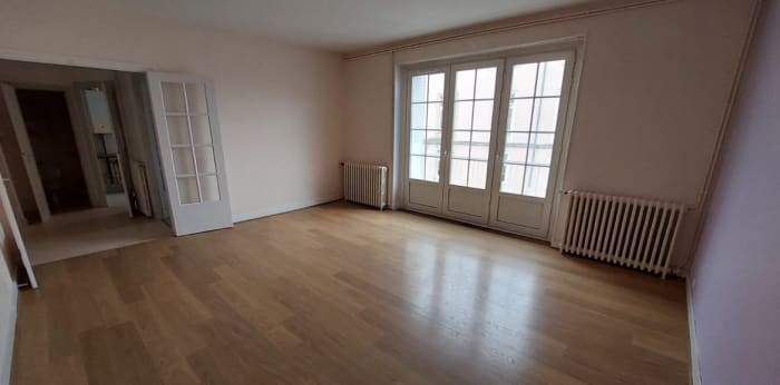 Image 4 sur 9 - Appartement  ·  Location · Issoire (63500) · 3 pièces · 74m²