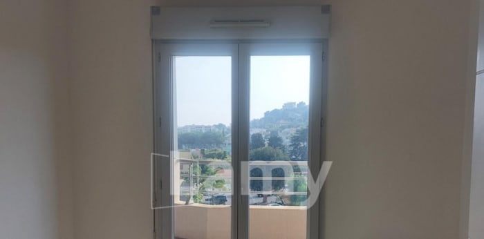 Image 5 sur 7 - Appartement  ·  Location · Antibes (06600) · 3 pièces · 57m²