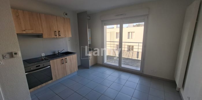 Image 2 sur 7 - Appartement  ·  Location · Clermont Ferrand (63100) · 2 pièces · 41m²