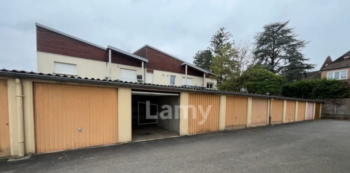 Image 4 sur 9 - Parking/box  ·  Location · Dijon (21000) · 1 pièce