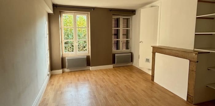 Image 1 sur 9 - Appartement  ·  Location · Voiron (38500) · 4 pièces · 106m²
