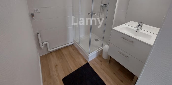 Image 2 sur 5 - Appartement  ·  Location · Rennes (35000) · 3 pièces · 63m²