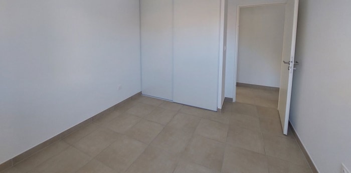Image 20 sur 30 - Appartement  ·  Location · Nimes (30900) · 3 pièces · 72m²