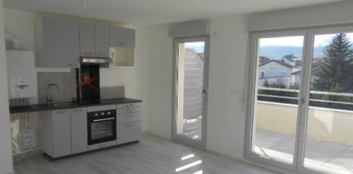 Image 3 sur 6 - Appartement  ·  Location · Clermont Ferrand (63100) · 3 pièces · 61m²