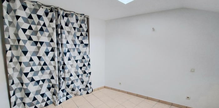 Image 2 sur 4 - Appartement  ·  Location · Toulouse (31200) · 3 pièces · 76m²