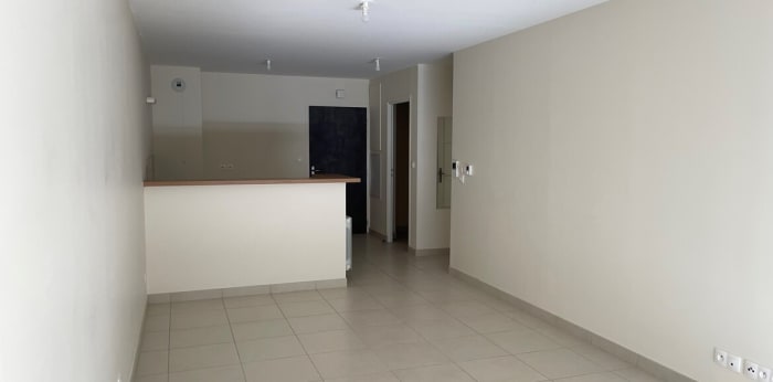 Image 2 sur 8 - Appartement  ·  Location · Yvetot (76190) · 2 pièces · 58m²