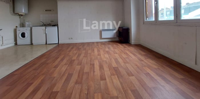 Image 4 sur 8 - Appartement  ·  Location · Panazol (87350) · 1 pièce · 24m²