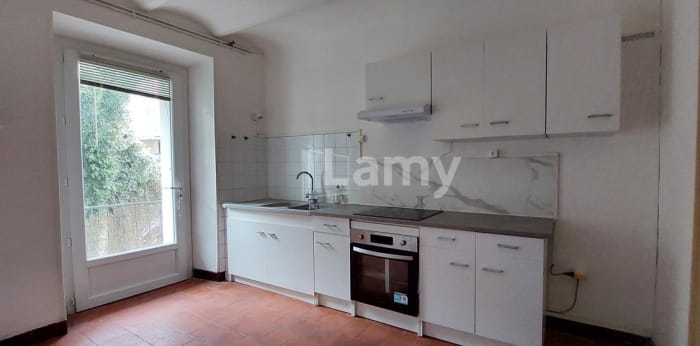 Image 3 sur 10 - Appartement  ·  Location · Ales (30100) · 4 pièces · 117m²