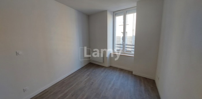 Image 5 sur 7 - Appartement  ·  Location · Brassac Les Mines (63570) · 2 pièces · 48m²