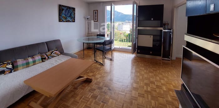 Image 4 sur 10 - Appartement  ·  Location · Fontaine (38600) · 4 pièces · 69m²