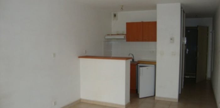 Image 2 sur 7 - Appartement  ·  Location · Arles (13200) · 1 pièce · 25m²