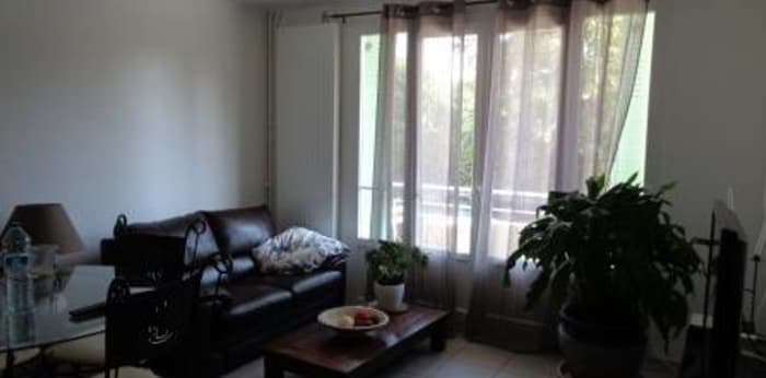 Image 6 sur 8 - Appartement  ·  Location · Sisteron (04200) · 4 pièces · 66m²