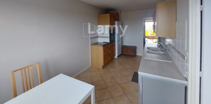 Image 8 sur 10 - Appartement  ·  Location · Marly (59770) · 3 pièces · 73m²