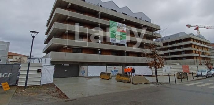 Image 1 sur 2 - Appartement  ·  Location · Toulouse (31300) · 4 pièces · 82m²