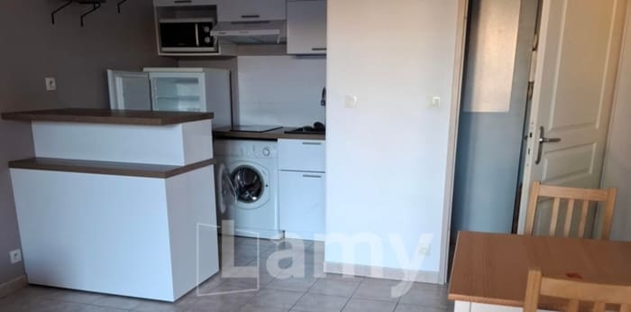 Image 1 sur 11 - Appartement  ·  Location · Toulouse (31300) · 2 pièces · 34m²