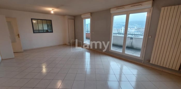 Image 4 sur 13 - Appartement  ·  Location · Echirolles (38130) · 4 pièces · 93m²